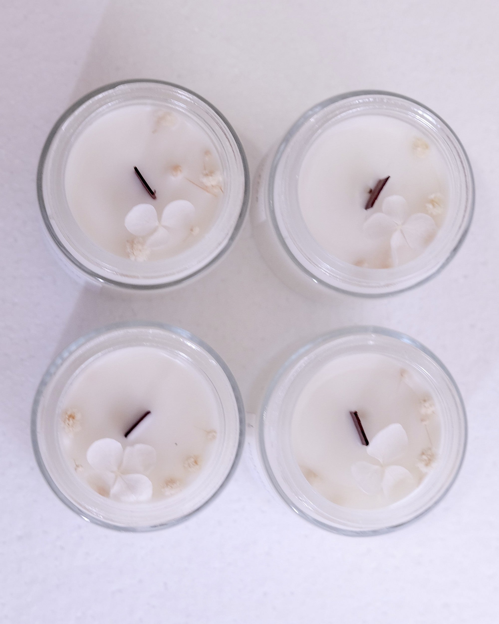 English pear freesia - candela